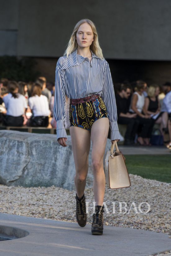 �����P�µnLV (Louis Vuitton) 2016���K�װ��t�C