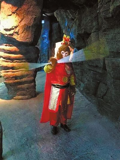 猴年到,“猴哥”很忙