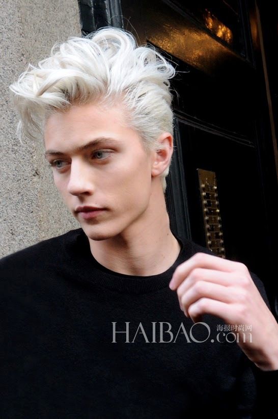 vW̬kҡLucky Blue Smith