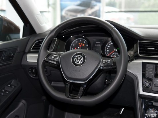   2015 330TSI DSGʰ