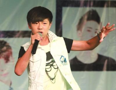 中国小鸟叔全敏宇脑瘤不治去世 年仅12岁