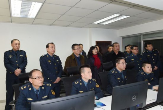 通运输厅领导康军、盖宇仙一行检查指导路政和