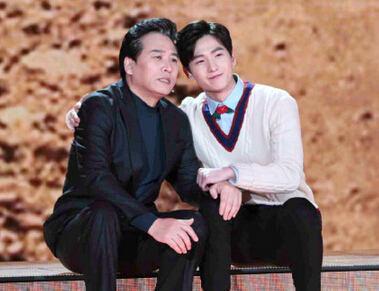 林心如TFBOYS胡歌杨洋春晚同款服装网上热卖