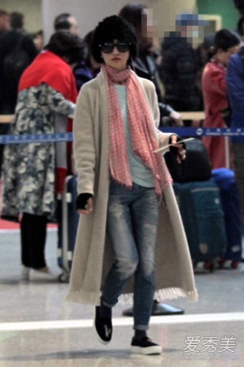 Angelababy杨幂郑爽刘诗诗 女星新春机场街拍