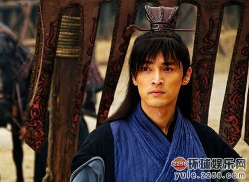 胡歌霍建华靳东王凯走红背后：个个有背景！老干部家世背景全揭秘