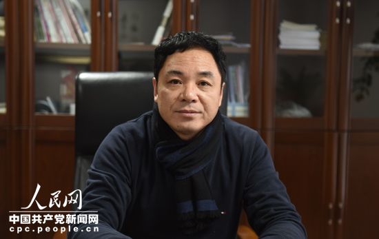 森馬集團副總裁、黨委書記黃劍忠（人民網記者 馮粒 攝）