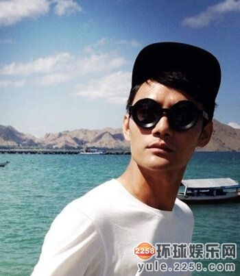 胡歌霍建华靳东王凯走红背后：个个有背景！老干部家世背景全揭秘