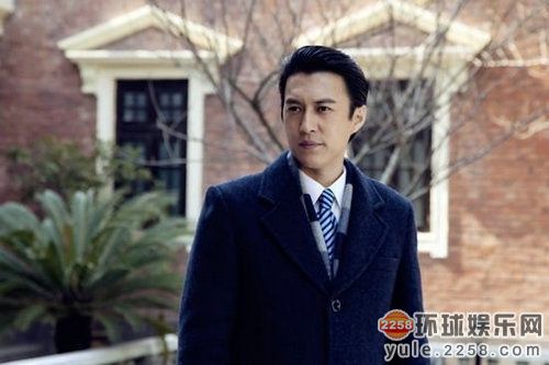 胡歌霍建华靳东王凯走红背后：个个有背景！老干部家世背景全揭秘