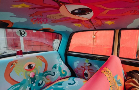 孟买出租车内五彩斑斓享完美乘车体验(高清组