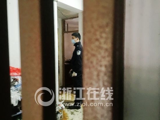 杭州男子家中去世 老母亲和聚餐与遗体同住多