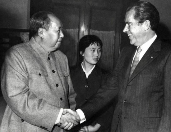 毛泽东与张玉凤合影 1970年后长期担任毛泽东