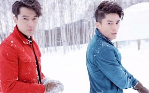 胡歌霍建华雪地"秀恩爱" 童年青涩照曝光 男神真
