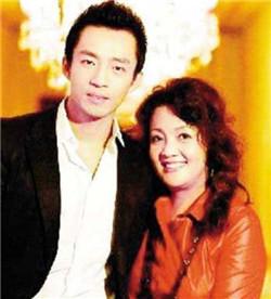 大S婆婆看孙遭拒 直击汪小菲为此事前往立法院