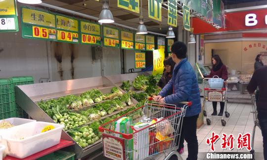 节后郑州菜价缓慢下降 平民菜白萝卜销量不减