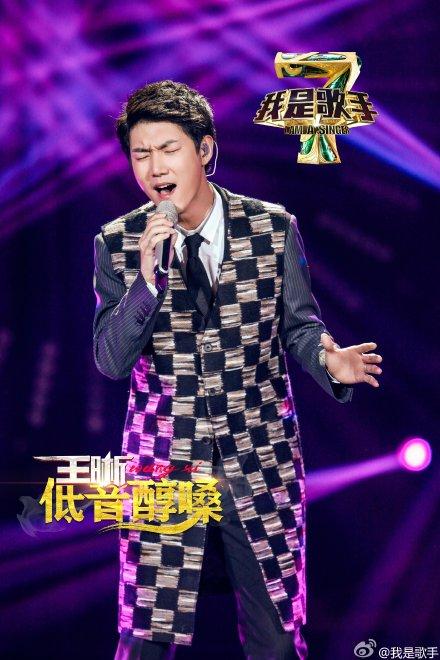 我是歌手遭吐槽:比赛成KTV大合唱 张信哲嗓音