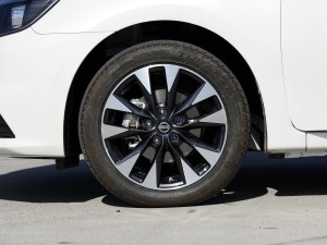 ղ  2016 1.8XV CVT