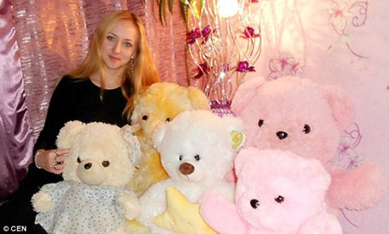  俄选美冠军被抛弃  勒死情人10岁女儿--湖南频道