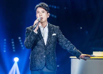 《我是歌手4》遭吐槽变KTV大合唱 导演称一线