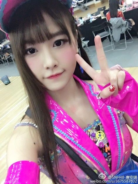 組圖：SNH48唐安琪嚴重燒傷 私照甜美清純