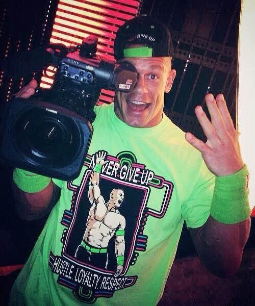 一组WWE巨星约翰塞纳罕见的照片 拳击台外的