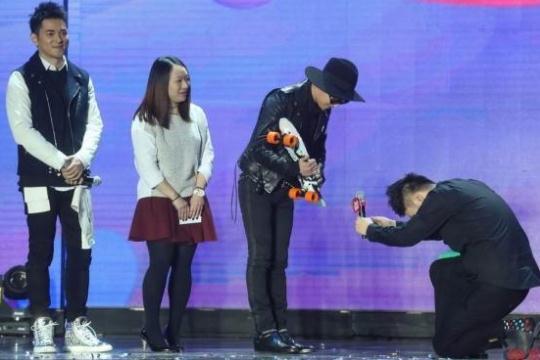 bigbang演唱会巡回李小璐热舞致敬 半个娱乐圈