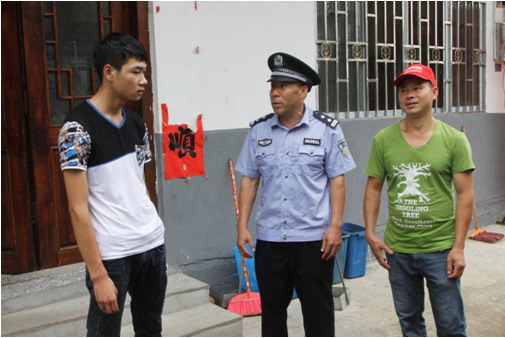 阳朔县致力推动平安旅游的涉外村警