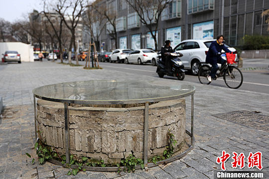 南朝千年古井定居南京街头