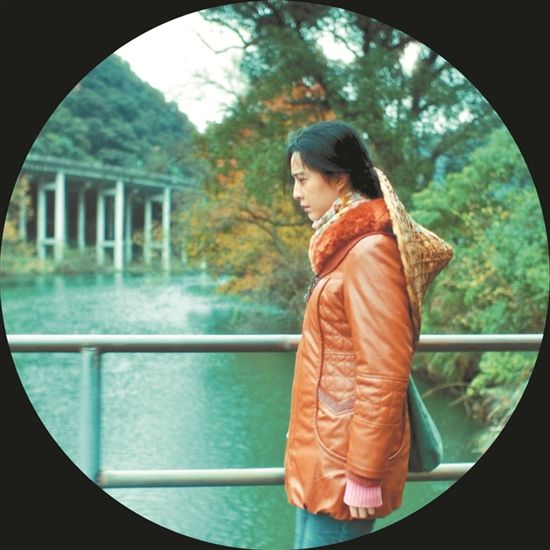 三大花旦大银幕PK:赵薇导演新作 范冰冰扮农妇