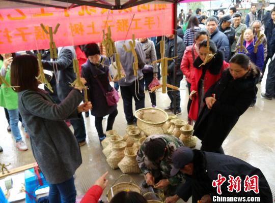 桂林千年農(nóng)具節(jié)“變臉”現(xiàn)代旅游購物節(jié)