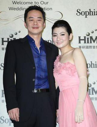 SHE合体相约单飞不解散 15年的相守我们都曾