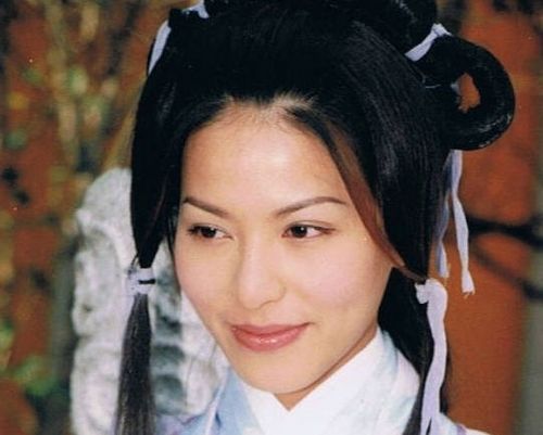 李嘉欣秀好身材否认怀孕 纯天然无ps八十年代大陆美女明星一览