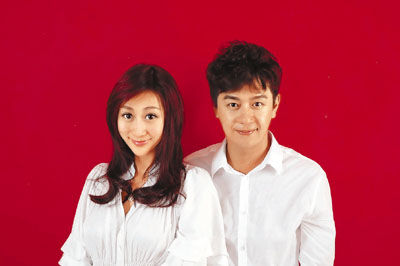 沈腾和女友王琦领证 孙俪邓超 刘强东奶茶妹妹 罕见明星结婚证照片曝光