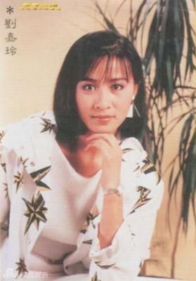 李嘉欣秀好身材否认怀孕 纯天然无ps八十年代大陆美女明星一览