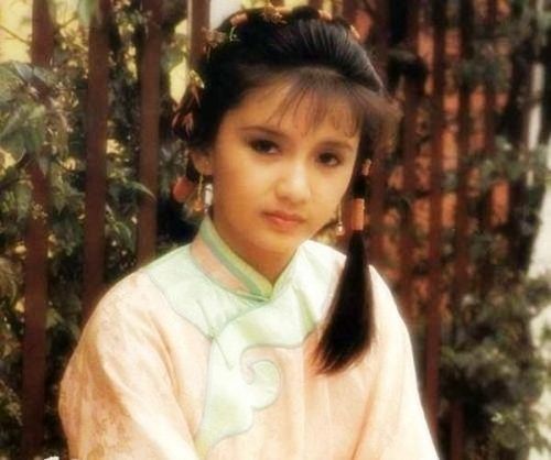 李嘉欣秀好身材否认怀孕 纯天然无ps八十年代大陆美女明星一览