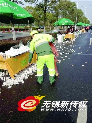 5吨洒水车_5吨垃圾 人均