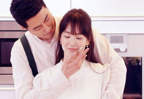 "太阳的后裔"热度超"星你" 为什么火的又是女神宋慧乔?
