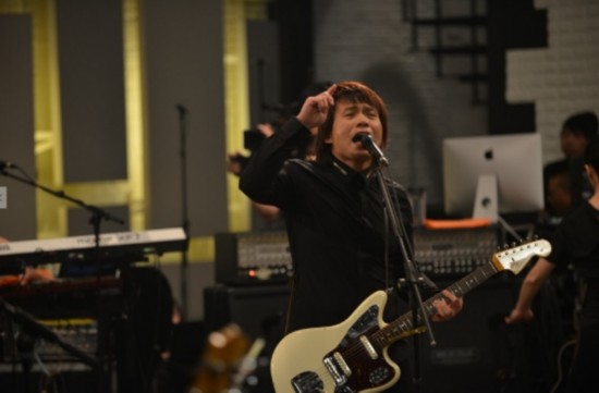 伍佰赵雷精心打造 《大事发声》创直播新高度