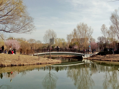 360手机f4评测:符合传统美学的设计