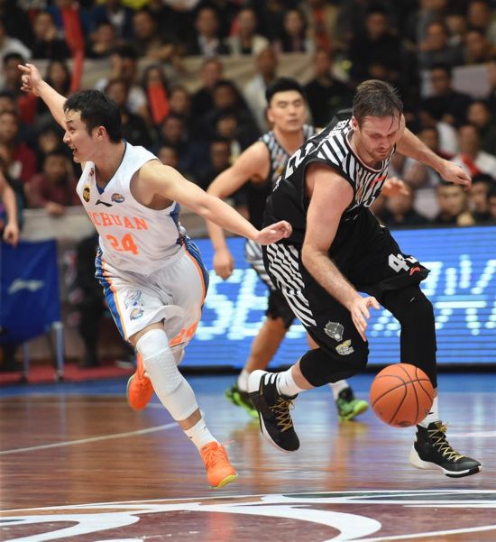 CBA总决赛:四川战胜辽宁夺冠