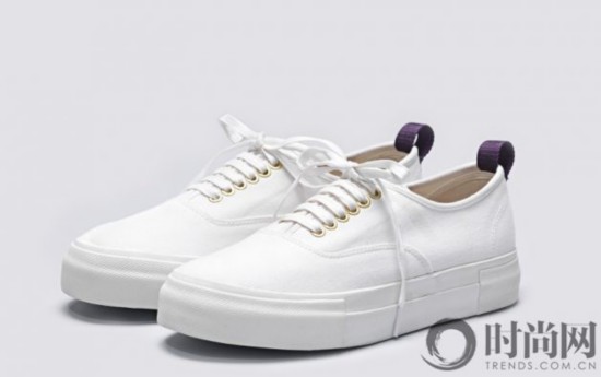 eytys-mother-canvas-white-1_4