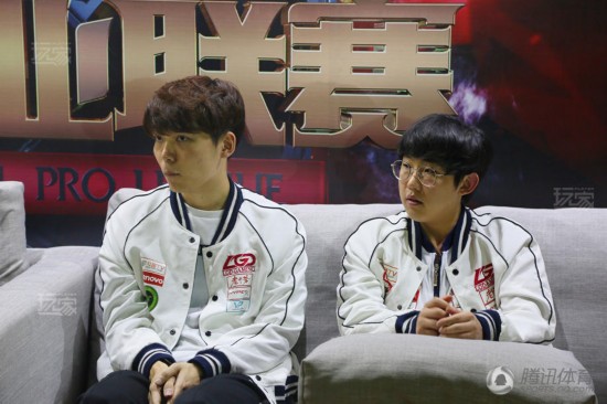 (组图)电竞江湖:记录OMG LGD电竞战队的真实