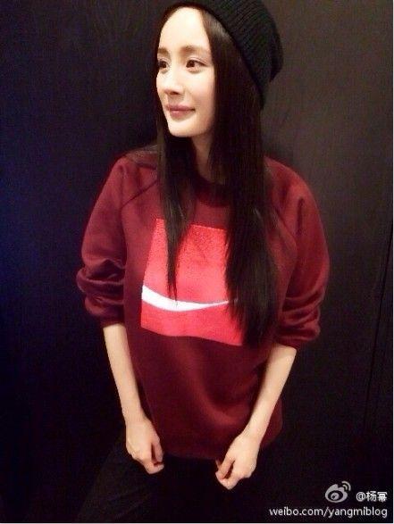 张梓琳挺大肚近照曝光 明星大肚子孕妇照片盘