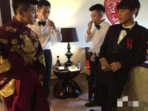 "小虎队"在吴奇隆刘诗诗婚礼上合体(5 /7张)