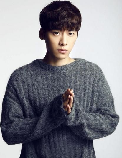 亚洲十大演员评选:盛一伦黄景瑜成热门 李易峰