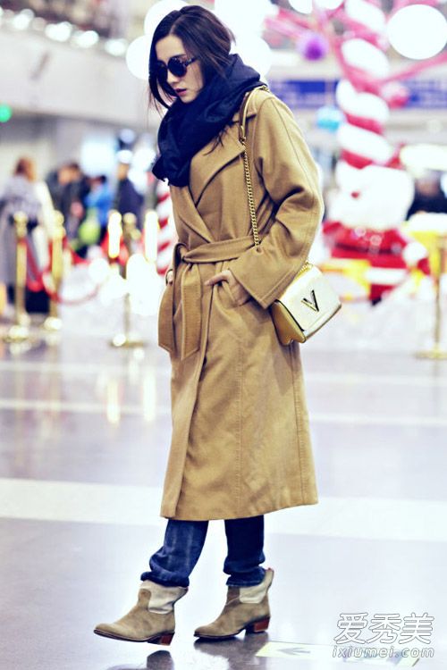 范冰冰刘雯唐嫣 女星今春就爱这款链条包