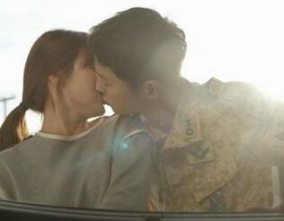 《太阳的后裔》第10集剧情介绍:柳时镇徐大荣