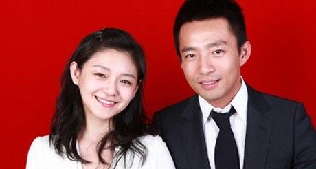 强东奶茶妹妹孙俪邓超 罕见明星结婚证照片曝