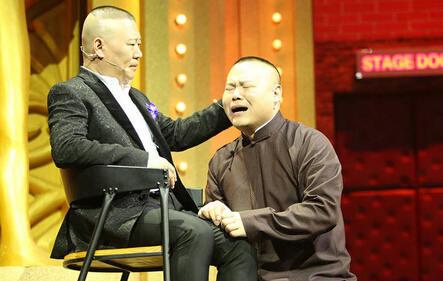 岳云鹏撞脸孩同台 岳云鹏录节目遭于谦暴打怎