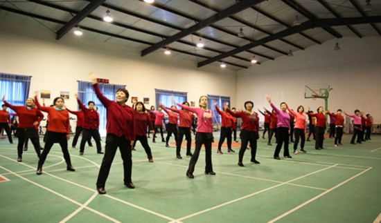 李桥镇开展广场舞培训