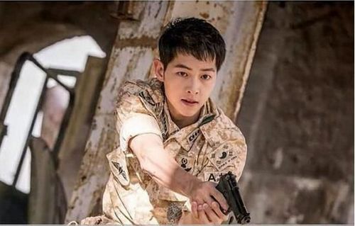 《太阳的后裔》宋仲基全方位解析 欧巴撩妹技